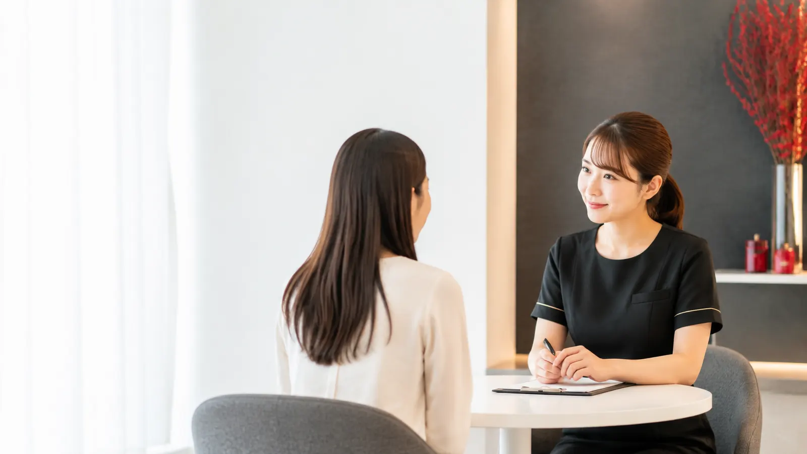 「しみませんか？」への対応｜ホワイトニングサロンの説明と確認事項のイメージ