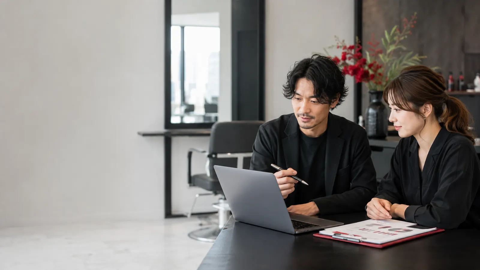 サロンへのホワイトニング導入手順｜準備から運営までの5ステップのイメージ